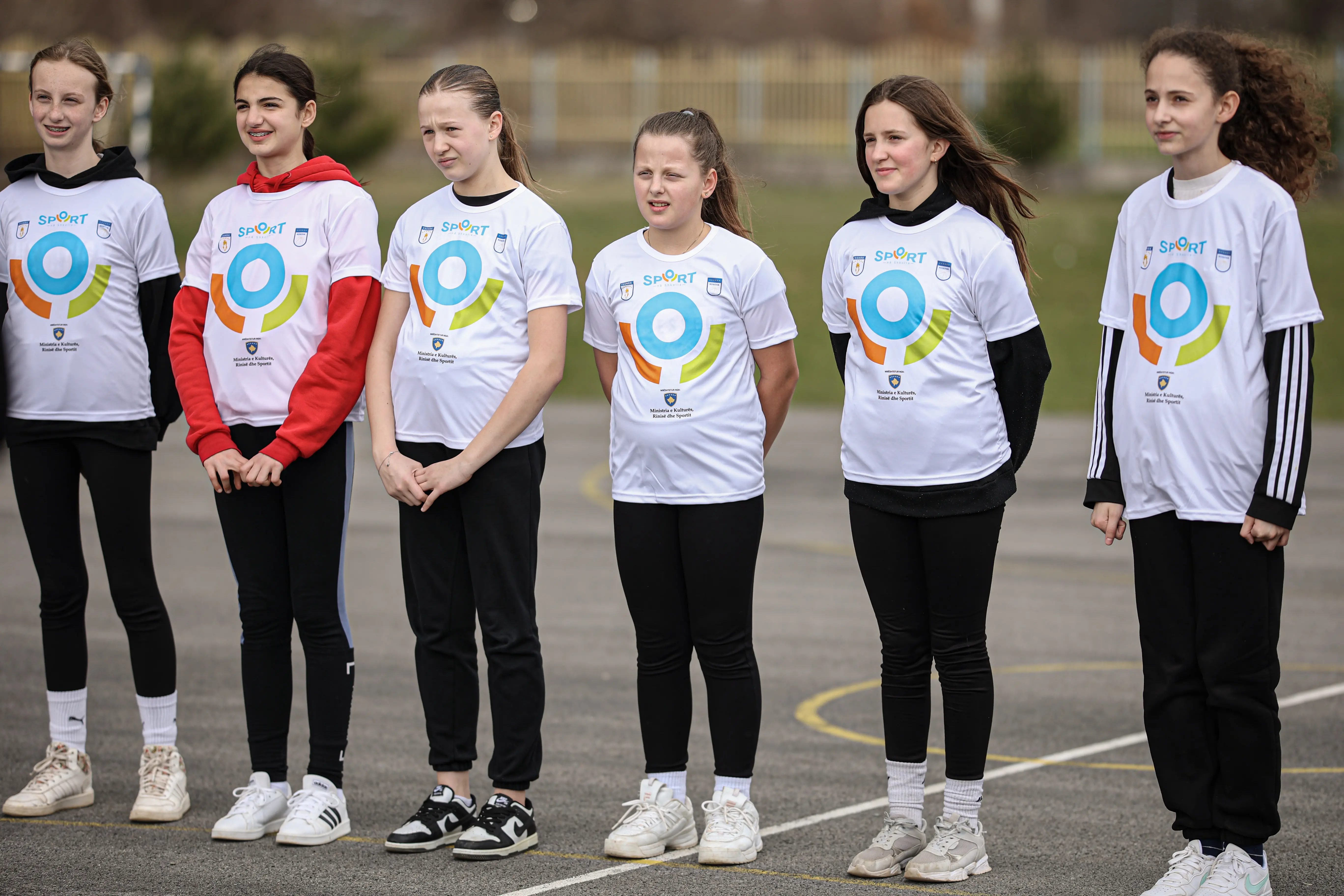 Fillon vizita në Shkollat, ku po zhvillohet Programi “Sport në Shkolla”